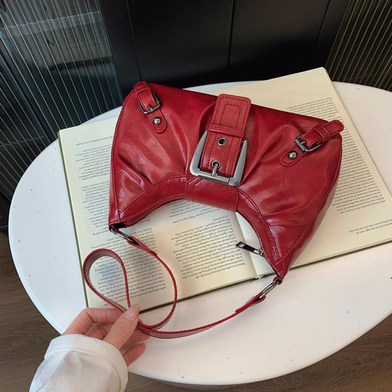 Y2K Retro Pileli Deri Omuz Çan - Leatherwork Workshop incelemesi ve fiyatı