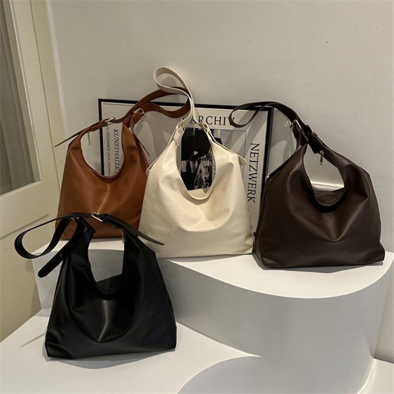 Şık Siyah Deri Omuz Altı Çanta - Leatherwork Workshop incelemesi ve fiyatı